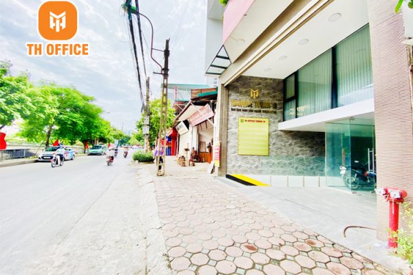 http://View%20đường%20Khương%20Đình%20trước%20cửa%20tòa%20nhà%20TH%20OFFICE%20TOWER%2018