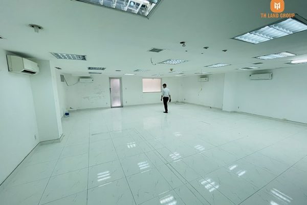 http://Diện%20tích%20trống%20siêu%20đẹp,%20dễ%20phân%20phòng%20tại%20tòa%20nhà%20TH%20OFFICE%20TOWER%2036%20Hoàng%20Cầu